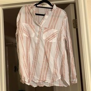 Eden and Olivia- long sleeve shirt in Large